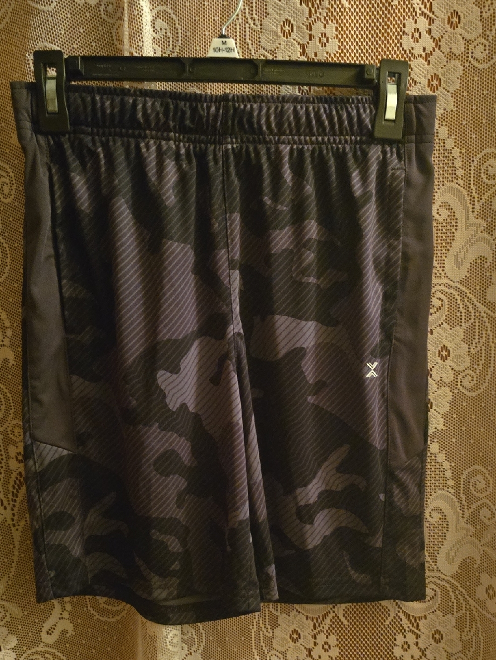 New Xersion Boys 10/12 Husky Black Camo Running Shorts